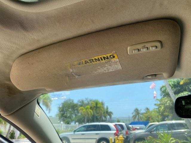 2009 Oyster Grey Metallic /Off Black Volvo XC70 3.0T AWD WAGON LOW MILES 78,683 (YV4BZ992X91) with an 3.0L DOHC 24-Valve Turbocharged I6 Engine engine, Automatic transmission, located at 4701 North Dixie Hwy, Pompano Beach, FL, 33064, (954) 422-2889, 26.240938, -80.123474 - OUR WEBPAGE FLORIDACARS1.COM HAS OVER 100 PHOTOS AND FREE CARFAX LINK 2009 Volvo XC70 T6 4WD 4 Door Wagon/Sport Utility 3.0L I6 F DOHC 24V Gasoline 22 MPG All Wheel Drive Features 4WD/AWD ABS Brakes Air Conditioning Alloy Wheels AM/FM Stereo Automatic Transmission Auxiliary Audio Input Bluetooth Tec- Photo#67