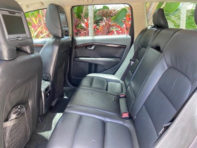 2009 Oyster Grey Metallic /Off Black Volvo XC70 3.0T AWD WAGON LOW MILES 78,683 (YV4BZ992X91) with an 3.0L DOHC 24-Valve Turbocharged I6 Engine engine, Automatic transmission, located at 4701 North Dixie Hwy, Pompano Beach, FL, 33064, (954) 422-2889, 26.240938, -80.123474 - OUR WEBPAGE FLORIDACARS1.COM HAS OVER 100 PHOTOS AND FREE CARFAX LINK 2009 Volvo XC70 T6 4WD 4 Door Wagon/Sport Utility 3.0L I6 F DOHC 24V Gasoline 22 MPG All Wheel Drive Features 4WD/AWD ABS Brakes Air Conditioning Alloy Wheels AM/FM Stereo Automatic Transmission Auxiliary Audio Input Bluetooth Tec- Photo#79