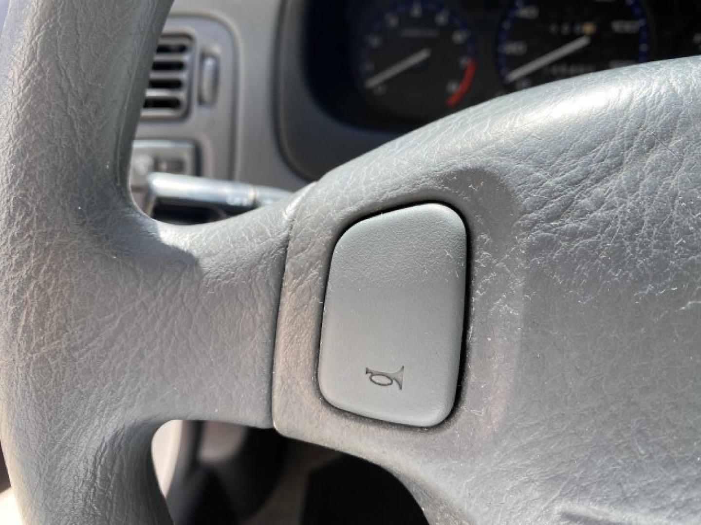 2000 Taffeta White /Gray Honda Civic EX LOW MILES 45,406 (1HGEJ8642YL) with an 1.6L SOHC VTEC 16-Valve I4 Engine engine, Automatic transmission, located at 4701 North Dixie Hwy, Pompano Beach, FL, 33064, (954) 422-2889, 26.240938, -80.123474 - OUR WEBPAGE FLORIDACARS1.COM HAS OVER 100 PHOTOS AND FREE CARFAX LINK 2000 Honda Civic EX Sedan 4 DR 1.6L I4 F 16V Gasoline 35 MPG Front Wheel Drive Features ABS Brakes Air Conditioning AM/FM Stereo Automatic Transmission CD Audio Cruise Control Power Locks Power Mirrors Power Windows Rear Defroster- Photo#47