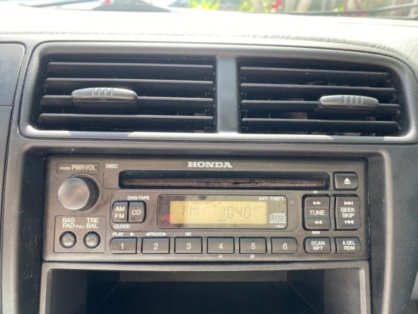 2000 Taffeta White /Gray Honda Civic EX LOW MILES 45,406 (1HGEJ8642YL) with an 1.6L SOHC VTEC 16-Valve I4 Engine engine, Automatic transmission, located at 4701 North Dixie Hwy, Pompano Beach, FL, 33064, (954) 422-2889, 26.240938, -80.123474 - OUR WEBPAGE FLORIDACARS1.COM HAS OVER 100 PHOTOS AND FREE CARFAX LINK 2000 Honda Civic EX Sedan 4 DR 1.6L I4 F 16V Gasoline 35 MPG Front Wheel Drive Features ABS Brakes Air Conditioning AM/FM Stereo Automatic Transmission CD Audio Cruise Control Power Locks Power Mirrors Power Windows Rear Defroster- Photo#57