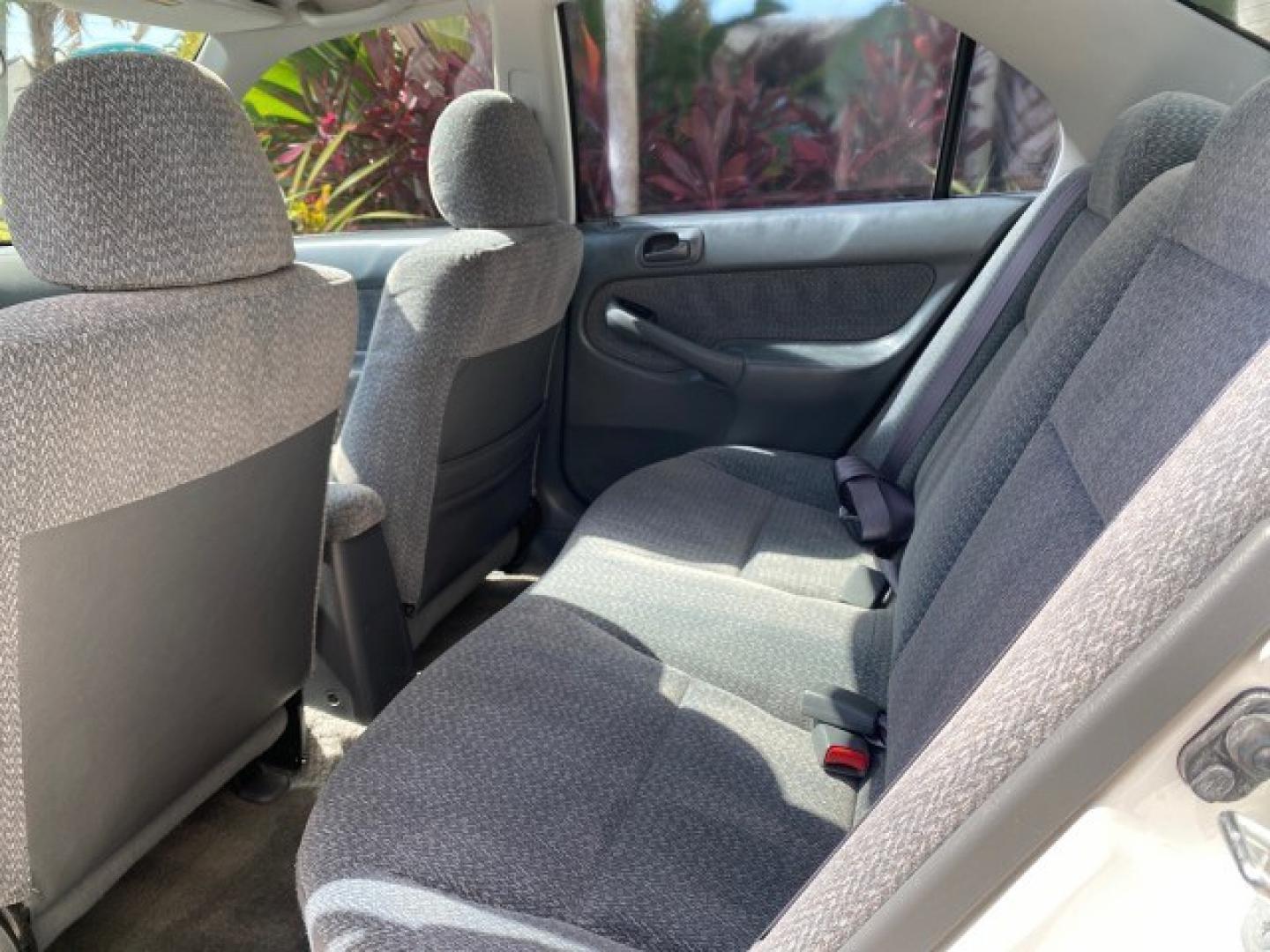 2000 Taffeta White /Gray Honda Civic EX LOW MILES 45,406 (1HGEJ8642YL) with an 1.6L SOHC VTEC 16-Valve I4 Engine engine, Automatic transmission, located at 4701 North Dixie Hwy, Pompano Beach, FL, 33064, (954) 422-2889, 26.240938, -80.123474 - OUR WEBPAGE FLORIDACARS1.COM HAS OVER 100 PHOTOS AND FREE CARFAX LINK 2000 Honda Civic EX Sedan 4 DR 1.6L I4 F 16V Gasoline 35 MPG Front Wheel Drive Features ABS Brakes Air Conditioning AM/FM Stereo Automatic Transmission CD Audio Cruise Control Power Locks Power Mirrors Power Windows Rear Defroster- Photo#81