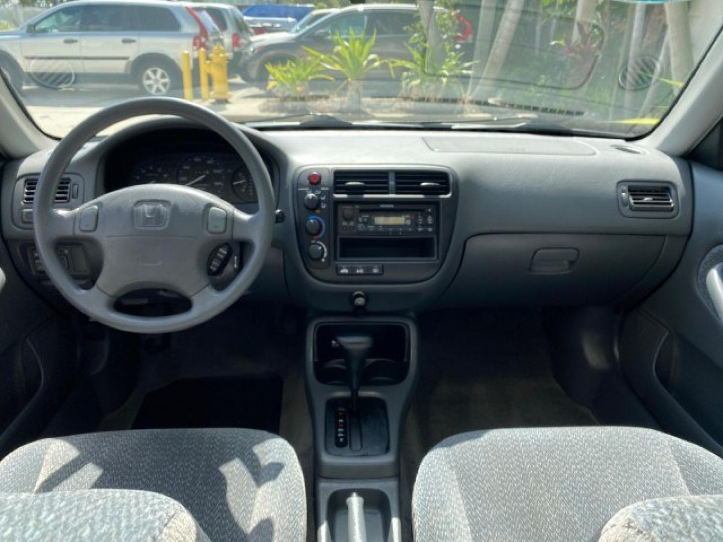 2000 Taffeta White /Gray Honda Civic EX LOW MILES 45,406 (1HGEJ8642YL) with an 1.6L SOHC VTEC 16-Valve I4 Engine engine, Automatic transmission, located at 4701 North Dixie Hwy, Pompano Beach, FL, 33064, (954) 422-2889, 26.240938, -80.123474 - OUR WEBPAGE FLORIDACARS1.COM HAS OVER 100 PHOTOS AND FREE CARFAX LINK 2000 Honda Civic EX Sedan 4 DR 1.6L I4 F 16V Gasoline 35 MPG Front Wheel Drive Features ABS Brakes Air Conditioning AM/FM Stereo Automatic Transmission CD Audio Cruise Control Power Locks Power Mirrors Power Windows Rear Defroster- Photo#85