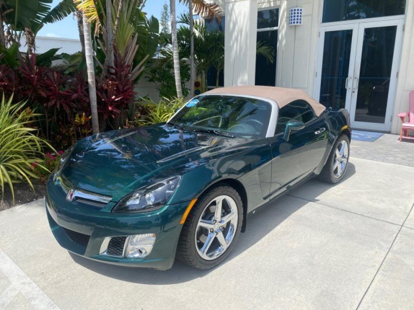 2008 Forest Green /Tan Saturn Sky AUTO TURBO Red Line LOW MILES 3,949 (1G8MG35X48Y) with an Turbocharged And Intercooled Ecotec 2.0L VVT DOHC 4-Cyl Aluminum Engine engine, Automatic transmission, located at 4701 North Dixie Hwy, Pompano Beach, FL, 33064, (954) 422-2889, 26.240938, -80.123474 - OUR WEBPAGE FLORIDACARS1.COM HAS OVER 100 PHOTOS AND FREE CARFAX LINK 2008 Saturn SKY Red Line Turbo All Original Paint Collectors Welcome Convertible 2.0L I4 F DOHC Gasoline 31 MPG Rear Wheel Drive Features ABS Brakes Air Conditioning Alloy Wheels AM/FM Stereo Automatic Transmission CD Audio Cruise- Photo#28