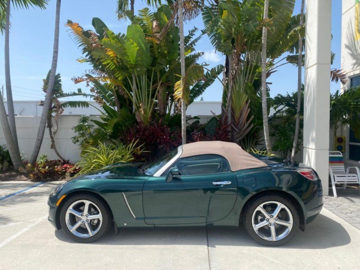 2008 Forest Green /Tan Saturn Sky AUTO TURBO Red Line LOW MILES 3,949 (1G8MG35X48Y) with an Turbocharged And Intercooled Ecotec 2.0L VVT DOHC 4-Cyl Aluminum Engine engine, Automatic transmission, located at 4701 North Dixie Hwy, Pompano Beach, FL, 33064, (954) 422-2889, 26.240938, -80.123474 - OUR WEBPAGE FLORIDACARS1.COM HAS OVER 100 PHOTOS AND FREE CARFAX LINK 2008 Saturn SKY Red Line Turbo All Original Paint Collectors Welcome Convertible 2.0L I4 F DOHC Gasoline 31 MPG Rear Wheel Drive Features ABS Brakes Air Conditioning Alloy Wheels AM/FM Stereo Automatic Transmission CD Audio Cruise- Photo#30