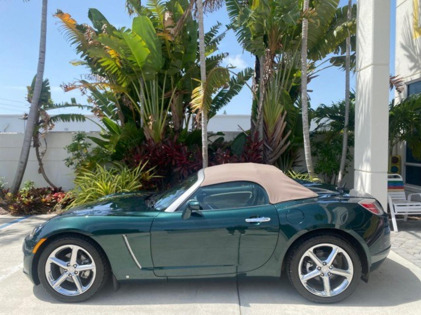 2008 Forest Green /Tan Saturn Sky AUTO TURBO Red Line LOW MILES 3,949 (1G8MG35X48Y) with an Turbocharged And Intercooled Ecotec 2.0L VVT DOHC 4-Cyl Aluminum Engine engine, Automatic transmission, located at 4701 North Dixie Hwy, Pompano Beach, FL, 33064, (954) 422-2889, 26.240938, -80.123474 - OUR WEBPAGE FLORIDACARS1.COM HAS OVER 100 PHOTOS AND FREE CARFAX LINK 2008 Saturn SKY Red Line Turbo All Original Paint Collectors Welcome Convertible 2.0L I4 F DOHC Gasoline 31 MPG Rear Wheel Drive Features ABS Brakes Air Conditioning Alloy Wheels AM/FM Stereo Automatic Transmission CD Audio Cruise- Photo#31
