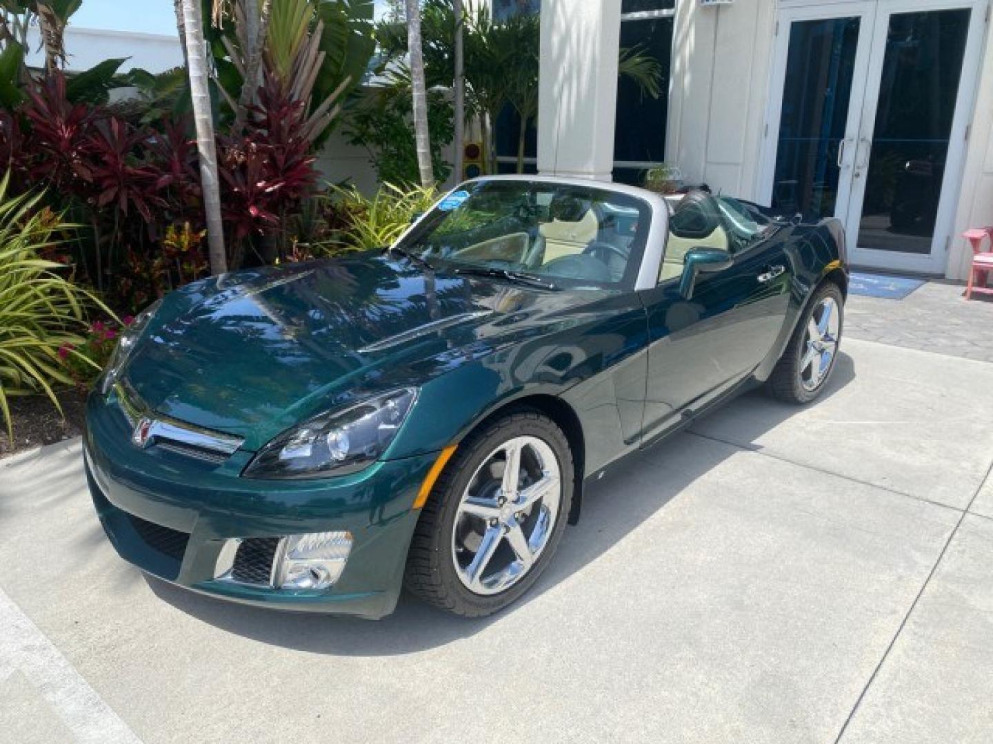2008 Forest Green /Tan Saturn Sky AUTO TURBO Red Line LOW MILES 3,949 (1G8MG35X48Y) with an Turbocharged And Intercooled Ecotec 2.0L VVT DOHC 4-Cyl Aluminum Engine engine, Automatic transmission, located at 4701 North Dixie Hwy, Pompano Beach, FL, 33064, (954) 422-2889, 26.240938, -80.123474 - OUR WEBPAGE FLORIDACARS1.COM HAS OVER 100 PHOTOS AND FREE CARFAX LINK 2008 Saturn SKY Red Line Turbo All Original Paint Collectors Welcome Convertible 2.0L I4 F DOHC Gasoline 31 MPG Rear Wheel Drive Features ABS Brakes Air Conditioning Alloy Wheels AM/FM Stereo Automatic Transmission CD Audio Cruise- Photo#87