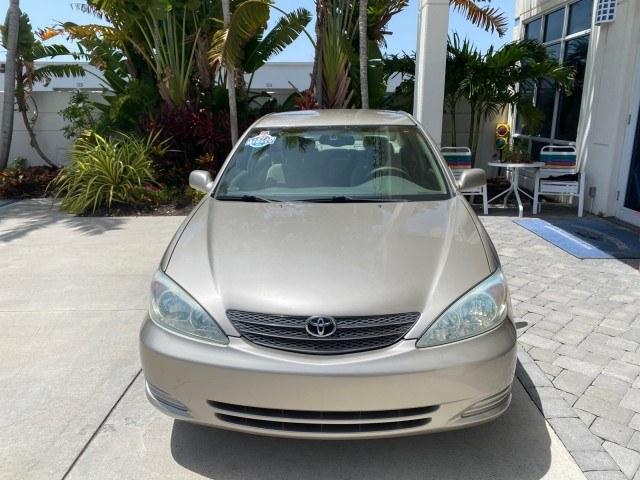 2004 Desert Sand Mica /Stone Toyota Camry LE LOW MILES 58,925 1 OWNER (4T1BE32K04U) with an 2.4L DOHC MPFI Vvti 16-Valve 4-Cyl Engine engine, Automatic transmission, located at 4701 North Dixie Hwy, Pompano Beach, FL, 33064, (954) 422-2889, 26.240938, -80.123474 - OUR WEBPAGE FLORIDACARS1.COM HAS OVER 100 PHOTOS AND FREE CARFAX LINK 2004 Toyota Camry LE 1 OWNER Sedan 4 DR 2.4L I4 F DOHC 16V Gasoline 32 MPG Front Wheel Drive Features Air Conditioning AM/FM Stereo Automatic Transmission Cassette Player CD Audio Cloth Seats Cruise Control Power Locks Power Mirro- Photo#2