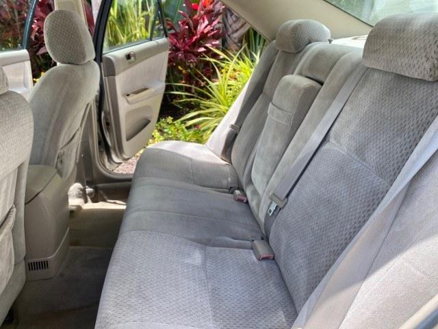 2004 Desert Sand Mica /Stone Toyota Camry LE LOW MILES 58,925 1 OWNER (4T1BE32K04U) with an 2.4L DOHC MPFI Vvti 16-Valve 4-Cyl Engine engine, Automatic transmission, located at 4701 North Dixie Hwy, Pompano Beach, FL, 33064, (954) 422-2889, 26.240938, -80.123474 - OUR WEBPAGE FLORIDACARS1.COM HAS OVER 100 PHOTOS AND FREE CARFAX LINK 2004 Toyota Camry LE 1 OWNER Sedan 4 DR 2.4L I4 F DOHC 16V Gasoline 32 MPG Front Wheel Drive Features Air Conditioning AM/FM Stereo Automatic Transmission Cassette Player CD Audio Cloth Seats Cruise Control Power Locks Power Mirro- Photo#14