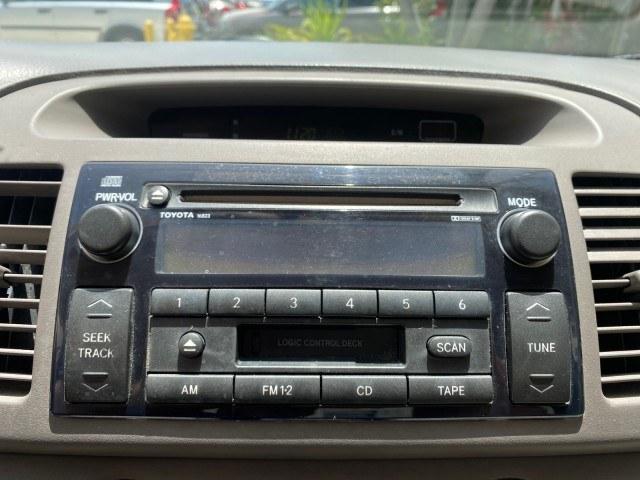 2004 Desert Sand Mica /Stone Toyota Camry LE LOW MILES 58,925 1 OWNER (4T1BE32K04U) with an 2.4L DOHC MPFI Vvti 16-Valve 4-Cyl Engine engine, Automatic transmission, located at 4701 North Dixie Hwy, Pompano Beach, FL, 33064, (954) 422-2889, 26.240938, -80.123474 - OUR WEBPAGE FLORIDACARS1.COM HAS OVER 100 PHOTOS AND FREE CARFAX LINK 2004 Toyota Camry LE 1 OWNER Sedan 4 DR 2.4L I4 F DOHC 16V Gasoline 32 MPG Front Wheel Drive Features Air Conditioning AM/FM Stereo Automatic Transmission Cassette Player CD Audio Cloth Seats Cruise Control Power Locks Power Mirro- Photo#54