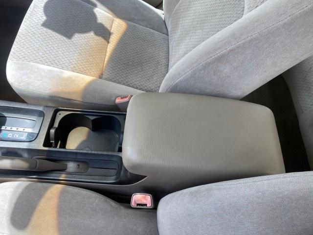 2004 Desert Sand Mica /Stone Toyota Camry LE LOW MILES 58,925 1 OWNER (4T1BE32K04U) with an 2.4L DOHC MPFI Vvti 16-Valve 4-Cyl Engine engine, Automatic transmission, located at 4701 North Dixie Hwy, Pompano Beach, FL, 33064, (954) 422-2889, 26.240938, -80.123474 - OUR WEBPAGE FLORIDACARS1.COM HAS OVER 100 PHOTOS AND FREE CARFAX LINK 2004 Toyota Camry LE 1 OWNER Sedan 4 DR 2.4L I4 F DOHC 16V Gasoline 32 MPG Front Wheel Drive Features Air Conditioning AM/FM Stereo Automatic Transmission Cassette Player CD Audio Cloth Seats Cruise Control Power Locks Power Mirro- Photo#59