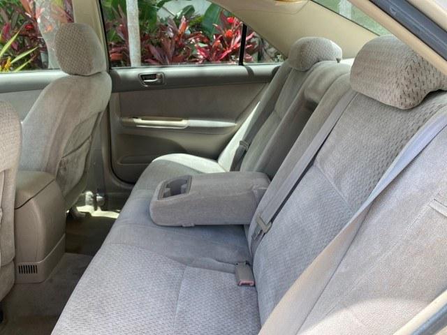 2004 Desert Sand Mica /Stone Toyota Camry LE LOW MILES 58,925 1 OWNER (4T1BE32K04U) with an 2.4L DOHC MPFI Vvti 16-Valve 4-Cyl Engine engine, Automatic transmission, located at 4701 North Dixie Hwy, Pompano Beach, FL, 33064, (954) 422-2889, 26.240938, -80.123474 - OUR WEBPAGE FLORIDACARS1.COM HAS OVER 100 PHOTOS AND FREE CARFAX LINK 2004 Toyota Camry LE 1 OWNER Sedan 4 DR 2.4L I4 F DOHC 16V Gasoline 32 MPG Front Wheel Drive Features Air Conditioning AM/FM Stereo Automatic Transmission Cassette Player CD Audio Cloth Seats Cruise Control Power Locks Power Mirro- Photo#73