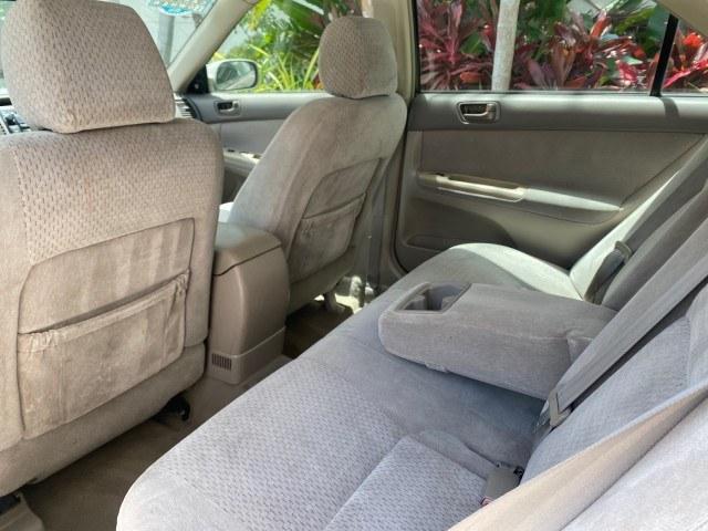2004 Desert Sand Mica /Stone Toyota Camry LE LOW MILES 58,925 1 OWNER (4T1BE32K04U) with an 2.4L DOHC MPFI Vvti 16-Valve 4-Cyl Engine engine, Automatic transmission, located at 4701 North Dixie Hwy, Pompano Beach, FL, 33064, (954) 422-2889, 26.240938, -80.123474 - OUR WEBPAGE FLORIDACARS1.COM HAS OVER 100 PHOTOS AND FREE CARFAX LINK 2004 Toyota Camry LE 1 OWNER Sedan 4 DR 2.4L I4 F DOHC 16V Gasoline 32 MPG Front Wheel Drive Features Air Conditioning AM/FM Stereo Automatic Transmission Cassette Player CD Audio Cloth Seats Cruise Control Power Locks Power Mirro- Photo#75