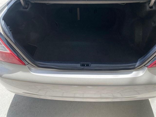2004 Desert Sand Mica /Stone Toyota Camry LE LOW MILES 58,925 1 OWNER (4T1BE32K04U) with an 2.4L DOHC MPFI Vvti 16-Valve 4-Cyl Engine engine, Automatic transmission, located at 4701 North Dixie Hwy, Pompano Beach, FL, 33064, (954) 422-2889, 26.240938, -80.123474 - OUR WEBPAGE FLORIDACARS1.COM HAS OVER 100 PHOTOS AND FREE CARFAX LINK 2004 Toyota Camry LE 1 OWNER Sedan 4 DR 2.4L I4 F DOHC 16V Gasoline 32 MPG Front Wheel Drive Features Air Conditioning AM/FM Stereo Automatic Transmission Cassette Player CD Audio Cloth Seats Cruise Control Power Locks Power Mirro- Photo#92