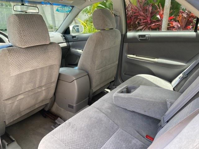 2003 Super White /Stone Toyota Camry LE LOW MILES 61,005 (4T1BF32K63U) with an 3.0L DOHC 24-Valve V6 Engine engine, Automatic transmission, located at 4701 North Dixie Hwy, Pompano Beach, FL, 33064, (954) 422-2889, 26.240938, -80.123474 - OUR WEBPAGE FLORIDACARS1.COM HAS OVER 100 PHOTOS AND FREE CARFAX LINK 2003 Toyota Camry LE Sedan 4 DR 3.0L V6 F DOHC 24V Gasoline 28 MPG Front Wheel Drive Features ABS Brakes Air Conditioning Alloy Wheels AM/FM Stereo Automatic Transmission Cassette Player CD Audio Cloth Seats Cruise Control Power L- Photo#76