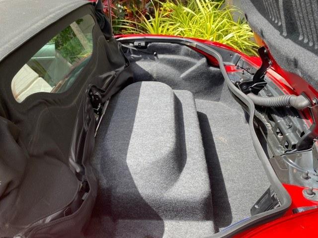 2007 Aggressive (Victory Red) /Ebony Pontiac Solstice LOW MILES 38,147 5SPD AC (1G2MB35B77Y) with an Ecotec 2.4L VVT DOHC 4-Cyl SFI Aluminum Engine engine, Manual transmission, located at 4701 North Dixie Hwy, Pompano Beach, FL, 33064, (954) 422-2889, 26.240938, -80.123474 - OUR WEBPAGE FLORIDACARS1.COM HAS OVER 100 PHOTOS AND FREE CARFAX LINK 2007 Pontiac Solstice Convertible 2.4L I4 F DOHC Gasoline 28 MPG Rear Wheel Drive Features Air Conditioning Alloy Wheels AM/FM Stereo Auxiliary Audio Input CD Audio Cruise Control Leather Seats Manual Transmission Power Locks Powe- Photo#76