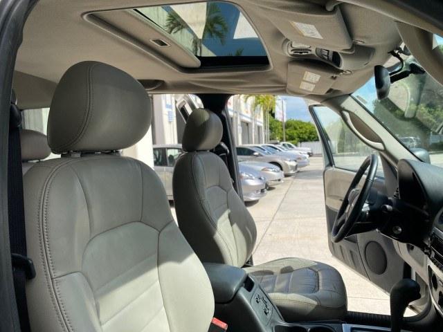 2004 Bright Silver Metallic /Taupe Jeep Liberty Limited 1 OWNER SUNROOF (1J4GK58K24W) with an 3.7L DOHC V6 Power Tech Engine engine, Automatic transmission, located at 4701 North Dixie Hwy, Pompano Beach, FL, 33064, (954) 422-2889, 26.240938, -80.123474 - OUR WEBPAGE FLORIDACARS1.COM HAS OVER 100 PHOTOS AND FREE CARFAX LINK 2004 Jeep Liberty Limited 1 OWNER 4 Door Wagon/Sport Utility 3.7L V6 F Gasoline 23 MPG Rear Wheel Drive Features Air Conditioning Alloy Wheels AM/FM Stereo Automatic Transmission CD Audio Cloth Seats Cruise Control Power Locks Pow- Photo#12