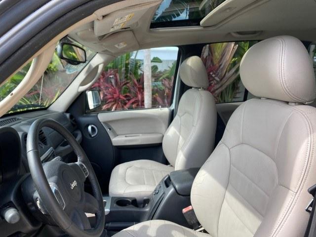 2004 Bright Silver Metallic /Taupe Jeep Liberty Limited 1 OWNER SUNROOF (1J4GK58K24W) with an 3.7L DOHC V6 Power Tech Engine engine, Automatic transmission, located at 4701 North Dixie Hwy, Pompano Beach, FL, 33064, (954) 422-2889, 26.240938, -80.123474 - OUR WEBPAGE FLORIDACARS1.COM HAS OVER 100 PHOTOS AND FREE CARFAX LINK 2004 Jeep Liberty Limited 1 OWNER 4 Door Wagon/Sport Utility 3.7L V6 F Gasoline 23 MPG Rear Wheel Drive Features Air Conditioning Alloy Wheels AM/FM Stereo Automatic Transmission CD Audio Cloth Seats Cruise Control Power Locks Pow- Photo#43