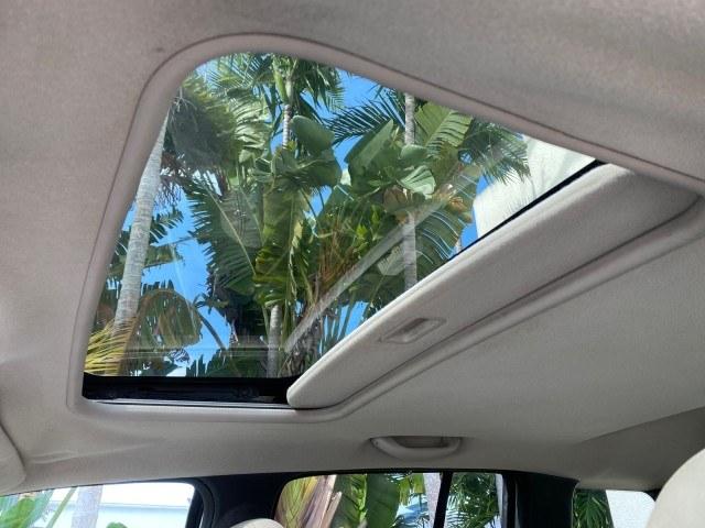2004 Bright Silver Metallic /Taupe Jeep Liberty Limited 1 OWNER SUNROOF (1J4GK58K24W) with an 3.7L DOHC V6 Power Tech Engine engine, Automatic transmission, located at 4701 North Dixie Hwy, Pompano Beach, FL, 33064, (954) 422-2889, 26.240938, -80.123474 - OUR WEBPAGE FLORIDACARS1.COM HAS OVER 100 PHOTOS AND FREE CARFAX LINK 2004 Jeep Liberty Limited 1 OWNER 4 Door Wagon/Sport Utility 3.7L V6 F Gasoline 23 MPG Rear Wheel Drive Features Air Conditioning Alloy Wheels AM/FM Stereo Automatic Transmission CD Audio Cloth Seats Cruise Control Power Locks Pow- Photo#72