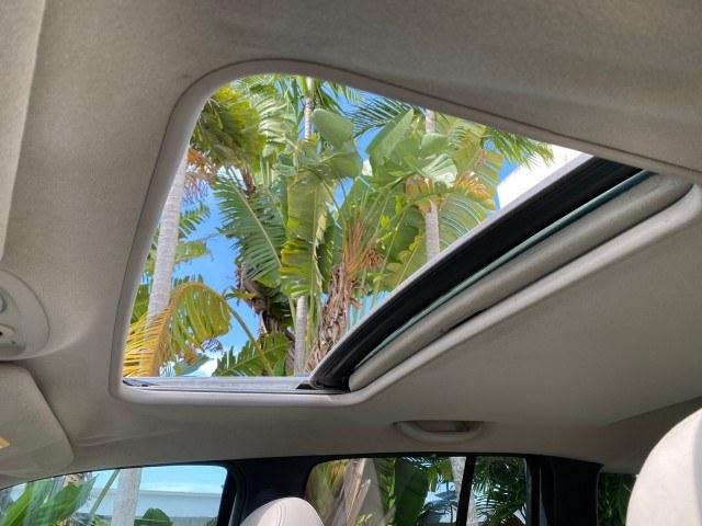 2004 Bright Silver Metallic /Taupe Jeep Liberty Limited 1 OWNER SUNROOF (1J4GK58K24W) with an 3.7L DOHC V6 Power Tech Engine engine, Automatic transmission, located at 4701 North Dixie Hwy, Pompano Beach, FL, 33064, (954) 422-2889, 26.240938, -80.123474 - OUR WEBPAGE FLORIDACARS1.COM HAS OVER 100 PHOTOS AND FREE CARFAX LINK 2004 Jeep Liberty Limited 1 OWNER 4 Door Wagon/Sport Utility 3.7L V6 F Gasoline 23 MPG Rear Wheel Drive Features Air Conditioning Alloy Wheels AM/FM Stereo Automatic Transmission CD Audio Cloth Seats Cruise Control Power Locks Pow- Photo#73