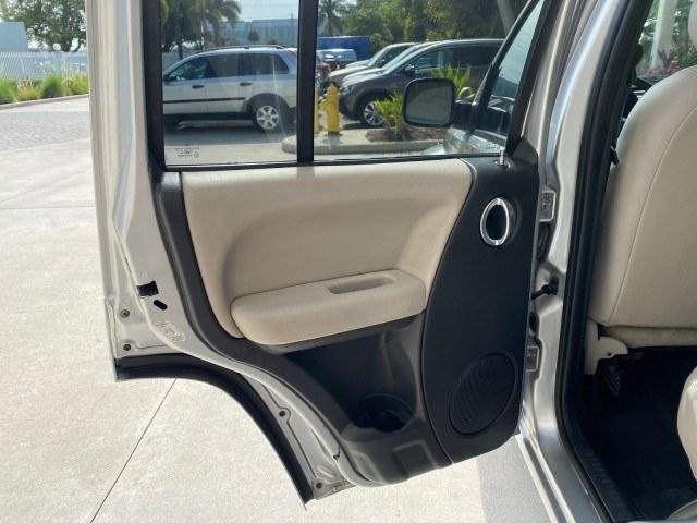 2004 Bright Silver Metallic /Taupe Jeep Liberty Limited 1 OWNER SUNROOF (1J4GK58K24W) with an 3.7L DOHC V6 Power Tech Engine engine, Automatic transmission, located at 4701 North Dixie Hwy, Pompano Beach, FL, 33064, (954) 422-2889, 26.240938, -80.123474 - OUR WEBPAGE FLORIDACARS1.COM HAS OVER 100 PHOTOS AND FREE CARFAX LINK 2004 Jeep Liberty Limited 1 OWNER 4 Door Wagon/Sport Utility 3.7L V6 F Gasoline 23 MPG Rear Wheel Drive Features Air Conditioning Alloy Wheels AM/FM Stereo Automatic Transmission CD Audio Cloth Seats Cruise Control Power Locks Pow- Photo#78