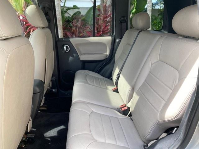 2004 Bright Silver Metallic /Taupe Jeep Liberty Limited 1 OWNER SUNROOF (1J4GK58K24W) with an 3.7L DOHC V6 Power Tech Engine engine, Automatic transmission, located at 4701 North Dixie Hwy, Pompano Beach, FL, 33064, (954) 422-2889, 26.240938, -80.123474 - OUR WEBPAGE FLORIDACARS1.COM HAS OVER 100 PHOTOS AND FREE CARFAX LINK 2004 Jeep Liberty Limited 1 OWNER 4 Door Wagon/Sport Utility 3.7L V6 F Gasoline 23 MPG Rear Wheel Drive Features Air Conditioning Alloy Wheels AM/FM Stereo Automatic Transmission CD Audio Cloth Seats Cruise Control Power Locks Pow- Photo#79