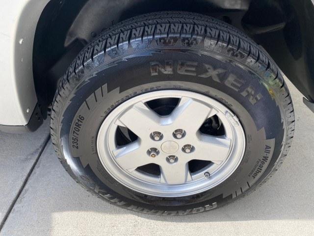 2004 Bright Silver Metallic /Taupe Jeep Liberty Limited 1 OWNER SUNROOF (1J4GK58K24W) with an 3.7L DOHC V6 Power Tech Engine engine, Automatic transmission, located at 4701 North Dixie Hwy, Pompano Beach, FL, 33064, (954) 422-2889, 26.240938, -80.123474 - OUR WEBPAGE FLORIDACARS1.COM HAS OVER 100 PHOTOS AND FREE CARFAX LINK 2004 Jeep Liberty Limited 1 OWNER 4 Door Wagon/Sport Utility 3.7L V6 F Gasoline 23 MPG Rear Wheel Drive Features Air Conditioning Alloy Wheels AM/FM Stereo Automatic Transmission CD Audio Cloth Seats Cruise Control Power Locks Pow- Photo#88