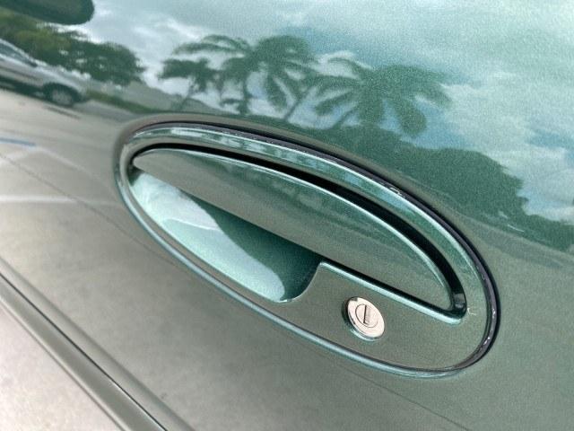 2003 Jade Green Metallic /Taupe Buick LeSabre Custom 1 OWNER LEATHER LOW MILES 89,057 (1G4HP52K13U) with an 3.8L 3800 V6 SFI Engine engine, Automatic transmission, located at 4701 North Dixie Hwy, Pompano Beach, FL, 33064, (954) 422-2889, 26.240938, -80.123474 - OUR WEBPAGE FLORIDACARS1.COM HAS OVER 100 PHOTOS AND FREE CARFAX LINK 2003 Buick Lesabre Custom 1 OWNER Sedan 4 DR 3.8L V6 F 12V Gasoline 29 MPG Front Wheel Drive Features ABS Brakes Air Conditioning Alloy Wheels AM/FM Stereo Automatic Transmission CD Audio Cruise Control Leather Seats Power Locks P- Photo#37