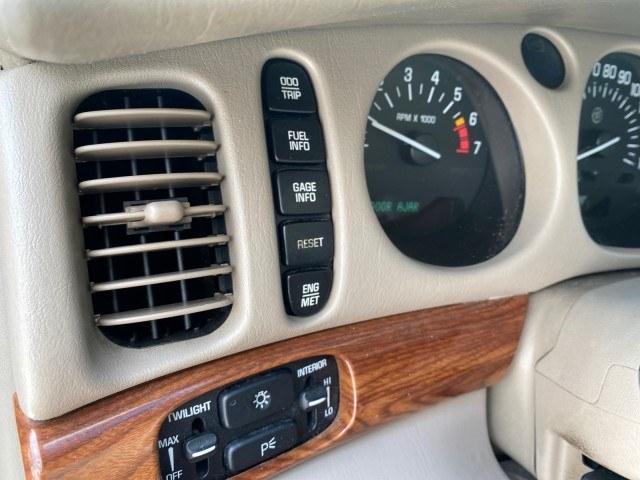 2003 Jade Green Metallic /Taupe Buick LeSabre Custom 1 OWNER LEATHER LOW MILES 89,057 (1G4HP52K13U) with an 3.8L 3800 V6 SFI Engine engine, Automatic transmission, located at 4701 North Dixie Hwy, Pompano Beach, FL, 33064, (954) 422-2889, 26.240938, -80.123474 - OUR WEBPAGE FLORIDACARS1.COM HAS OVER 100 PHOTOS AND FREE CARFAX LINK 2003 Buick Lesabre Custom 1 OWNER Sedan 4 DR 3.8L V6 F 12V Gasoline 29 MPG Front Wheel Drive Features ABS Brakes Air Conditioning Alloy Wheels AM/FM Stereo Automatic Transmission CD Audio Cruise Control Leather Seats Power Locks P- Photo#56