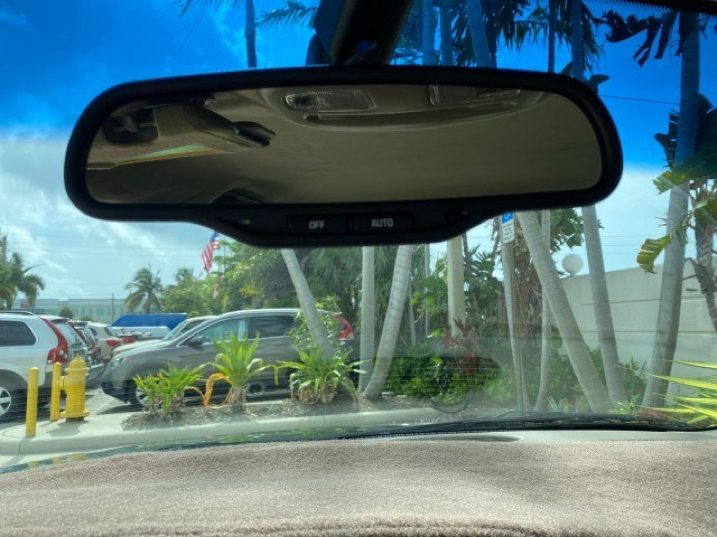 2003 Jade Green Metallic /Taupe Buick LeSabre Custom 1 OWNER LEATHER LOW MILES 89,057 (1G4HP52K13U) with an 3.8L 3800 V6 SFI Engine engine, Automatic transmission, located at 4701 North Dixie Hwy, Pompano Beach, FL, 33064, (954) 422-2889, 26.240938, -80.123474 - OUR WEBPAGE FLORIDACARS1.COM HAS OVER 100 PHOTOS AND FREE CARFAX LINK 2003 Buick Lesabre Custom 1 OWNER Sedan 4 DR 3.8L V6 F 12V Gasoline 29 MPG Front Wheel Drive Features ABS Brakes Air Conditioning Alloy Wheels AM/FM Stereo Automatic Transmission CD Audio Cruise Control Leather Seats Power Locks P- Photo#62
