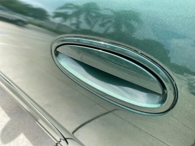 2003 Jade Green Metallic /Taupe Buick LeSabre Custom 1 OWNER LEATHER LOW MILES 89,057 (1G4HP52K13U) with an 3.8L 3800 V6 SFI Engine engine, Automatic transmission, located at 4701 North Dixie Hwy, Pompano Beach, FL, 33064, (954) 422-2889, 26.240938, -80.123474 - OUR WEBPAGE FLORIDACARS1.COM HAS OVER 100 PHOTOS AND FREE CARFAX LINK 2003 Buick Lesabre Custom 1 OWNER Sedan 4 DR 3.8L V6 F 12V Gasoline 29 MPG Front Wheel Drive Features ABS Brakes Air Conditioning Alloy Wheels AM/FM Stereo Automatic Transmission CD Audio Cruise Control Leather Seats Power Locks P- Photo#72