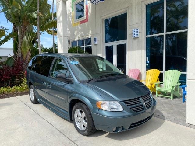 2007 Magnesium Pearl /Medium Slate Gray Dodge Grand Caravan SXT Braun Entervan (2D4GP44L97R) with an 3.8L OHV V6 Engine engine, Automatic transmission, located at 4701 North Dixie Hwy, Pompano Beach, FL, 33064, (954) 422-2889, 26.240938, -80.123474 - OUR WEBPAGE FLORIDACARS1.COM HAS OVER 100 PHOTOS AND FREE CARFAX LINK 2007 Dodge Grand Caravan SXT Van 3.8L V6 F Gasoline 25 MPG Front Wheel Drive Features ABS Brakes Air Conditioning Alloy Wheels AM/FM Stereo Automatic Transmission CD Audio Cloth Seats Cruise Control Power Locks Power Mirrors Power- Photo#1