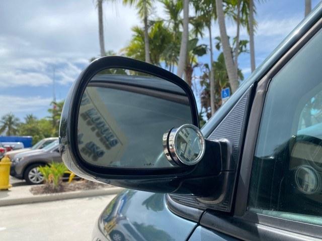 2007 Magnesium Pearl /Medium Slate Gray Dodge Grand Caravan SXT Braun Entervan (2D4GP44L97R) with an 3.8L OHV V6 Engine engine, Automatic transmission, located at 4701 North Dixie Hwy, Pompano Beach, FL, 33064, (954) 422-2889, 26.240938, -80.123474 - OUR WEBPAGE FLORIDACARS1.COM HAS OVER 100 PHOTOS AND FREE CARFAX LINK 2007 Dodge Grand Caravan SXT Van 3.8L V6 F Gasoline 25 MPG Front Wheel Drive Features ABS Brakes Air Conditioning Alloy Wheels AM/FM Stereo Automatic Transmission CD Audio Cloth Seats Cruise Control Power Locks Power Mirrors Power- Photo#38