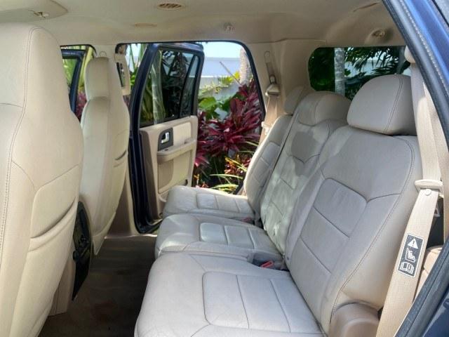 2003 True Blue Metallic /Flint Grey Ford Expedition LEATHER XLT LOW MILES 55,801 1 OWNER (1FMRU15L03L) with an 5.4L SOHC SEFI V8 Triton Engine engine, Automatic transmission, located at 4701 North Dixie Hwy, Pompano Beach, FL, 33064, (954) 422-2889, 26.240938, -80.123474 - OUR WEBPAGE FLORIDACARS1.COM HAS OVER 100 PHOTOS AND FREE CARFAX LINK 2003 Ford Expedition XLT 1 OWNER 4 Door Wagon/Sport Utility 5.4L V8 F SOHC 16V Gasoline 21 MPG Rear Wheel Drive Features ABS Brakes Air Conditioning Alloy Wheels AM/FM Stereo Automatic Transmission Cassette Player CD Audio Cruise- Photo#14