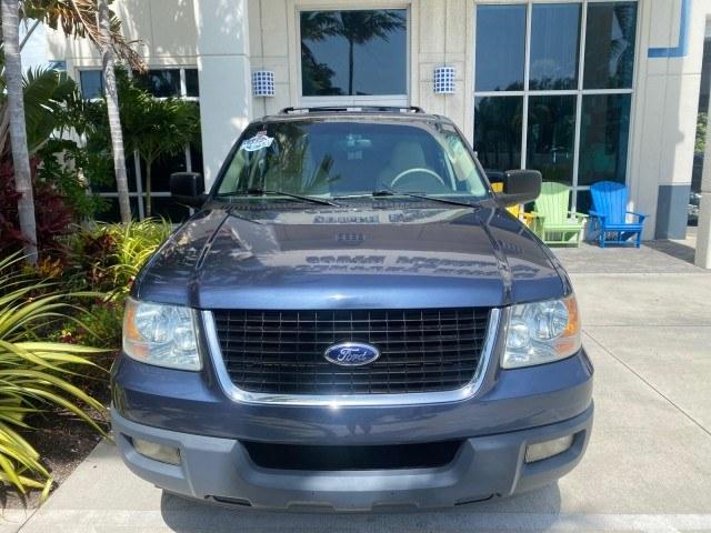 2003 True Blue Metallic /Flint Grey Ford Expedition LEATHER XLT LOW MILES 55,801 1 OWNER (1FMRU15L03L) with an 5.4L SOHC SEFI V8 Triton Engine engine, Automatic transmission, located at 4701 North Dixie Hwy, Pompano Beach, FL, 33064, (954) 422-2889, 26.240938, -80.123474 - OUR WEBPAGE FLORIDACARS1.COM HAS OVER 100 PHOTOS AND FREE CARFAX LINK 2003 Ford Expedition XLT 1 OWNER 4 Door Wagon/Sport Utility 5.4L V8 F SOHC 16V Gasoline 21 MPG Rear Wheel Drive Features ABS Brakes Air Conditioning Alloy Wheels AM/FM Stereo Automatic Transmission Cassette Player CD Audio Cruise- Photo#27
