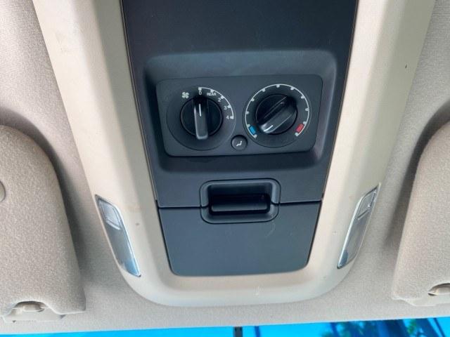 2003 True Blue Metallic /Flint Grey Ford Expedition LEATHER XLT LOW MILES 55,801 1 OWNER (1FMRU15L03L) with an 5.4L SOHC SEFI V8 Triton Engine engine, Automatic transmission, located at 4701 North Dixie Hwy, Pompano Beach, FL, 33064, (954) 422-2889, 26.240938, -80.123474 - OUR WEBPAGE FLORIDACARS1.COM HAS OVER 100 PHOTOS AND FREE CARFAX LINK 2003 Ford Expedition XLT 1 OWNER 4 Door Wagon/Sport Utility 5.4L V8 F SOHC 16V Gasoline 21 MPG Rear Wheel Drive Features ABS Brakes Air Conditioning Alloy Wheels AM/FM Stereo Automatic Transmission Cassette Player CD Audio Cruise- Photo#70