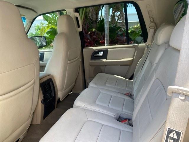 2003 True Blue Metallic /Flint Grey Ford Expedition LEATHER XLT LOW MILES 55,801 1 OWNER (1FMRU15L03L) with an 5.4L SOHC SEFI V8 Triton Engine engine, Automatic transmission, located at 4701 North Dixie Hwy, Pompano Beach, FL, 33064, (954) 422-2889, 26.240938, -80.123474 - OUR WEBPAGE FLORIDACARS1.COM HAS OVER 100 PHOTOS AND FREE CARFAX LINK 2003 Ford Expedition XLT 1 OWNER 4 Door Wagon/Sport Utility 5.4L V8 F SOHC 16V Gasoline 21 MPG Rear Wheel Drive Features ABS Brakes Air Conditioning Alloy Wheels AM/FM Stereo Automatic Transmission Cassette Player CD Audio Cruise- Photo#80