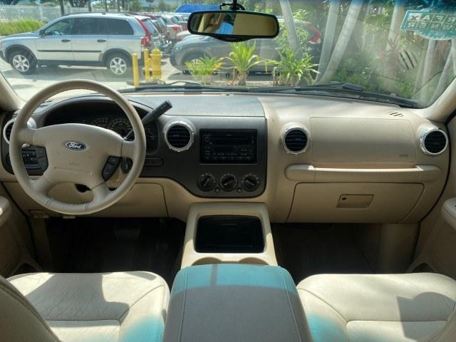 2003 True Blue Metallic /Flint Grey Ford Expedition LEATHER XLT LOW MILES 55,801 1 OWNER (1FMRU15L03L) with an 5.4L SOHC SEFI V8 Triton Engine engine, Automatic transmission, located at 4701 North Dixie Hwy, Pompano Beach, FL, 33064, (954) 422-2889, 26.240938, -80.123474 - OUR WEBPAGE FLORIDACARS1.COM HAS OVER 100 PHOTOS AND FREE CARFAX LINK 2003 Ford Expedition XLT 1 OWNER 4 Door Wagon/Sport Utility 5.4L V8 F SOHC 16V Gasoline 21 MPG Rear Wheel Drive Features ABS Brakes Air Conditioning Alloy Wheels AM/FM Stereo Automatic Transmission Cassette Player CD Audio Cruise- Photo#84