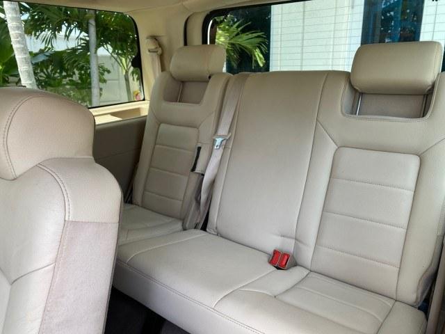 2003 True Blue Metallic /Flint Grey Ford Expedition LEATHER XLT LOW MILES 55,801 1 OWNER (1FMRU15L03L) with an 5.4L SOHC SEFI V8 Triton Engine engine, Automatic transmission, located at 4701 North Dixie Hwy, Pompano Beach, FL, 33064, (954) 422-2889, 26.240938, -80.123474 - OUR WEBPAGE FLORIDACARS1.COM HAS OVER 100 PHOTOS AND FREE CARFAX LINK 2003 Ford Expedition XLT 1 OWNER 4 Door Wagon/Sport Utility 5.4L V8 F SOHC 16V Gasoline 21 MPG Rear Wheel Drive Features ABS Brakes Air Conditioning Alloy Wheels AM/FM Stereo Automatic Transmission Cassette Player CD Audio Cruise- Photo#92