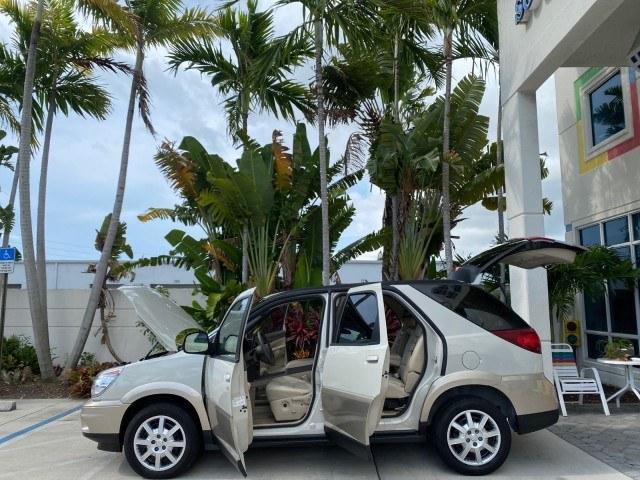 2005 Platinum Metallic /Neutral Buick CX Rendezvous 1 OWNER LOW MILES 61,892 SUV (3G5DA03E25S) with an 3.4L 3400 V6 SFI Engine engine, Automatic transmission, located at 4701 North Dixie Hwy, Pompano Beach, FL, 33064, (954) 422-2889, 26.240938, -80.123474 - OUR WEBPAGE FLORIDACARS1.COM HAS OVER 100 PHOTOS AND FREE CARFAX LINK 2005 Buick Rendezvous CX 1 OWNER 4 Door Wagon/Sport Utility 3.4L V6 F Gasoline 26 MPG Front Wheel Drive Features Air Conditioning AM/FM Stereo Automatic Transmission CD Audio Leather Seats Cruise Control Power Locks Power Mirrors- Photo#8