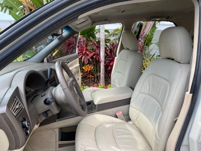 2005 Platinum Metallic /Neutral Buick CX Rendezvous 1 OWNER LOW MILES 61,892 SUV (3G5DA03E25S) with an 3.4L 3400 V6 SFI Engine engine, Automatic transmission, located at 4701 North Dixie Hwy, Pompano Beach, FL, 33064, (954) 422-2889, 26.240938, -80.123474 - OUR WEBPAGE FLORIDACARS1.COM HAS OVER 100 PHOTOS AND FREE CARFAX LINK 2005 Buick Rendezvous CX 1 OWNER 4 Door Wagon/Sport Utility 3.4L V6 F Gasoline 26 MPG Front Wheel Drive Features Air Conditioning AM/FM Stereo Automatic Transmission CD Audio Leather Seats Cruise Control Power Locks Power Mirrors- Photo#10
