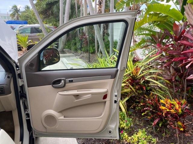 2005 Platinum Metallic /Neutral Buick CX Rendezvous 1 OWNER LOW MILES 61,892 SUV (3G5DA03E25S) with an 3.4L 3400 V6 SFI Engine engine, Automatic transmission, located at 4701 North Dixie Hwy, Pompano Beach, FL, 33064, (954) 422-2889, 26.240938, -80.123474 - OUR WEBPAGE FLORIDACARS1.COM HAS OVER 100 PHOTOS AND FREE CARFAX LINK 2005 Buick Rendezvous CX 1 OWNER 4 Door Wagon/Sport Utility 3.4L V6 F Gasoline 26 MPG Front Wheel Drive Features Air Conditioning AM/FM Stereo Automatic Transmission CD Audio Leather Seats Cruise Control Power Locks Power Mirrors- Photo#11