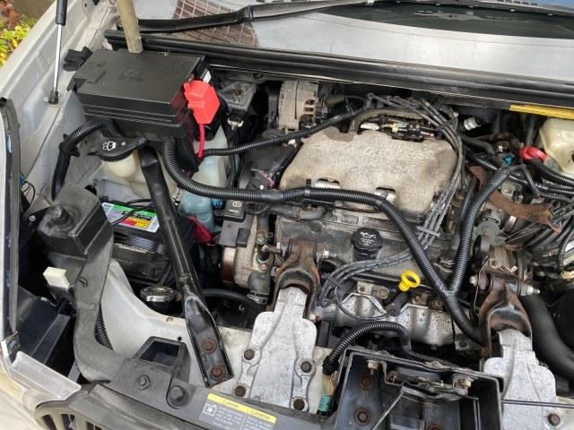 2005 Platinum Metallic /Neutral Buick CX Rendezvous 1 OWNER LOW MILES 61,892 SUV (3G5DA03E25S) with an 3.4L 3400 V6 SFI Engine engine, Automatic transmission, located at 4701 North Dixie Hwy, Pompano Beach, FL, 33064, (954) 422-2889, 26.240938, -80.123474 - OUR WEBPAGE FLORIDACARS1.COM HAS OVER 100 PHOTOS AND FREE CARFAX LINK 2005 Buick Rendezvous CX 1 OWNER 4 Door Wagon/Sport Utility 3.4L V6 F Gasoline 26 MPG Front Wheel Drive Features Air Conditioning AM/FM Stereo Automatic Transmission CD Audio Leather Seats Cruise Control Power Locks Power Mirrors- Photo#24