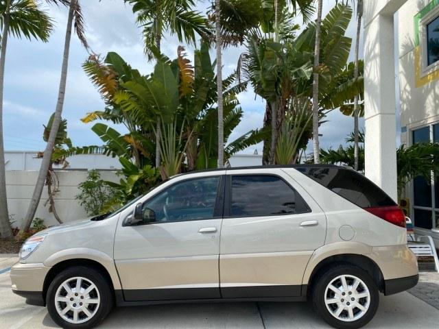 2005 Platinum Metallic /Neutral Buick CX Rendezvous 1 OWNER LOW MILES 61,892 SUV (3G5DA03E25S) with an 3.4L 3400 V6 SFI Engine engine, Automatic transmission, located at 4701 North Dixie Hwy, Pompano Beach, FL, 33064, (954) 422-2889, 26.240938, -80.123474 - OUR WEBPAGE FLORIDACARS1.COM HAS OVER 100 PHOTOS AND FREE CARFAX LINK 2005 Buick Rendezvous CX 1 OWNER 4 Door Wagon/Sport Utility 3.4L V6 F Gasoline 26 MPG Front Wheel Drive Features Air Conditioning AM/FM Stereo Automatic Transmission CD Audio Leather Seats Cruise Control Power Locks Power Mirrors- Photo#31