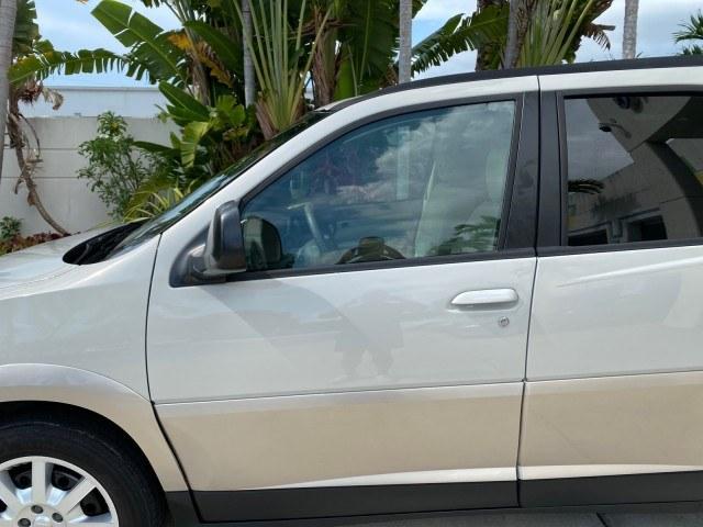 2005 Platinum Metallic /Neutral Buick CX Rendezvous 1 OWNER LOW MILES 61,892 SUV (3G5DA03E25S) with an 3.4L 3400 V6 SFI Engine engine, Automatic transmission, located at 4701 North Dixie Hwy, Pompano Beach, FL, 33064, (954) 422-2889, 26.240938, -80.123474 - OUR WEBPAGE FLORIDACARS1.COM HAS OVER 100 PHOTOS AND FREE CARFAX LINK 2005 Buick Rendezvous CX 1 OWNER 4 Door Wagon/Sport Utility 3.4L V6 F Gasoline 26 MPG Front Wheel Drive Features Air Conditioning AM/FM Stereo Automatic Transmission CD Audio Leather Seats Cruise Control Power Locks Power Mirrors- Photo#41