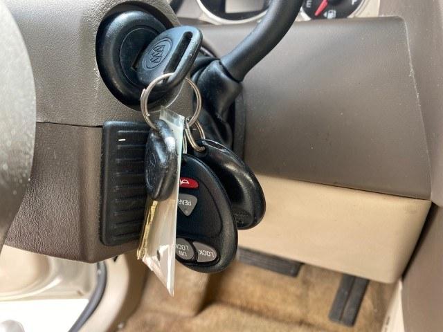 2005 Platinum Metallic /Neutral Buick CX Rendezvous 1 OWNER LOW MILES 61,892 SUV (3G5DA03E25S) with an 3.4L 3400 V6 SFI Engine engine, Automatic transmission, located at 4701 North Dixie Hwy, Pompano Beach, FL, 33064, (954) 422-2889, 26.240938, -80.123474 - OUR WEBPAGE FLORIDACARS1.COM HAS OVER 100 PHOTOS AND FREE CARFAX LINK 2005 Buick Rendezvous CX 1 OWNER 4 Door Wagon/Sport Utility 3.4L V6 F Gasoline 26 MPG Front Wheel Drive Features Air Conditioning AM/FM Stereo Automatic Transmission CD Audio Leather Seats Cruise Control Power Locks Power Mirrors- Photo#56