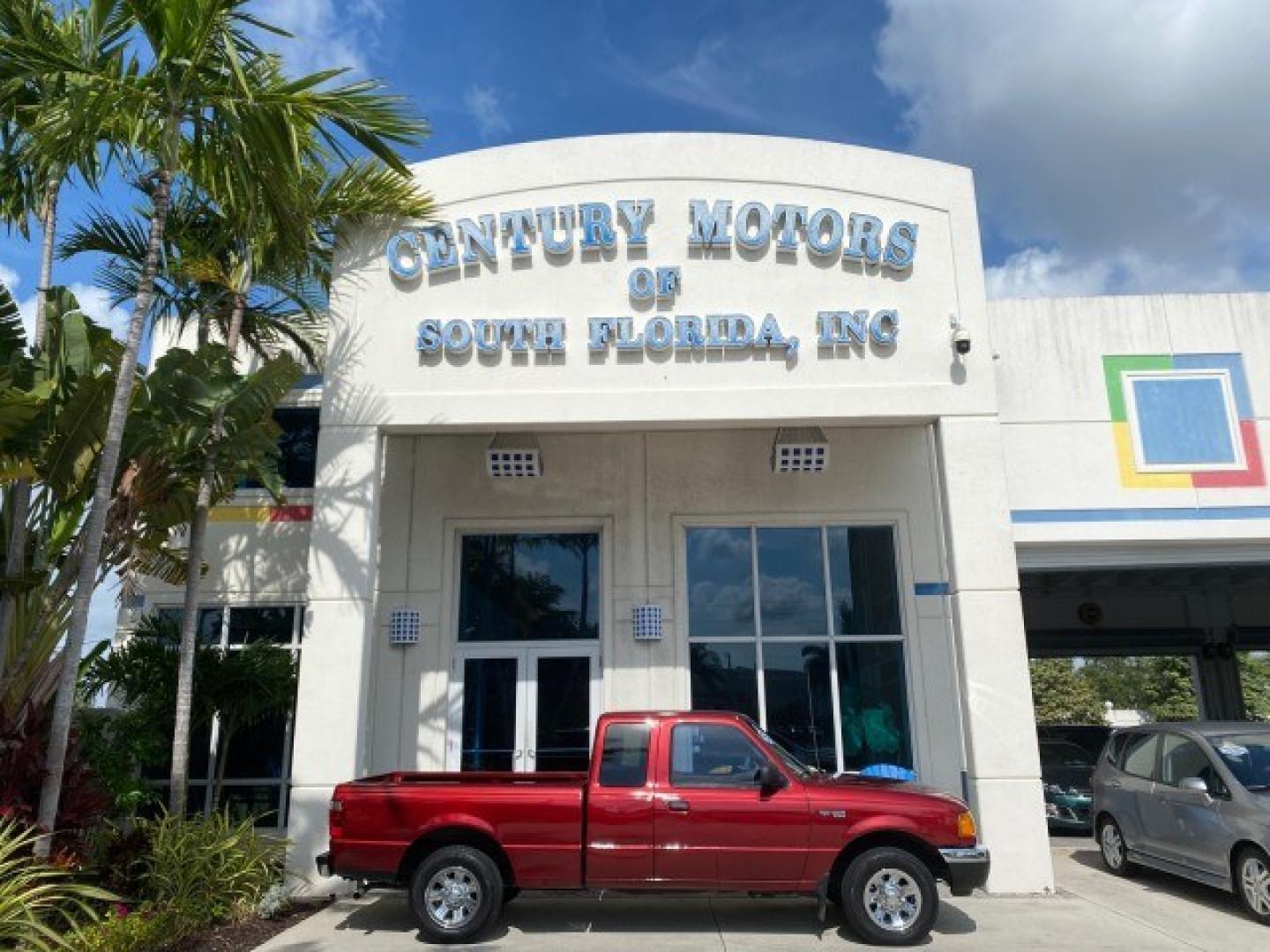 2002 Toreador Red Metallic /Med Prairie Tan Ford Ranger XLT LOW MILES 58,532 1 OWNER (1FTYR44V42P) with an 3.0L SEFI V6 Engine engine, Automatic transmission, located at 4701 North Dixie Hwy, Pompano Beach, FL, 33064, (954) 422-2889, 26.240938, -80.123474 - OUR WEBPAGE FLORIDACARS1.COM HAS OVER 100 PHOTOS AND FREE CARFAX LINK 2002 Ford Ranger XLT 1 OWNER 4 Door Extended Cab Pickup 3.0L V6 F Flex Fuel 22 MPG Rear Wheel Drive Features ABS Brakes Air Conditioning AM/FM Stereo Automatic Transmission CD Audio Cloth Seats Cruise Control Power Locks Power Mir- Photo#0