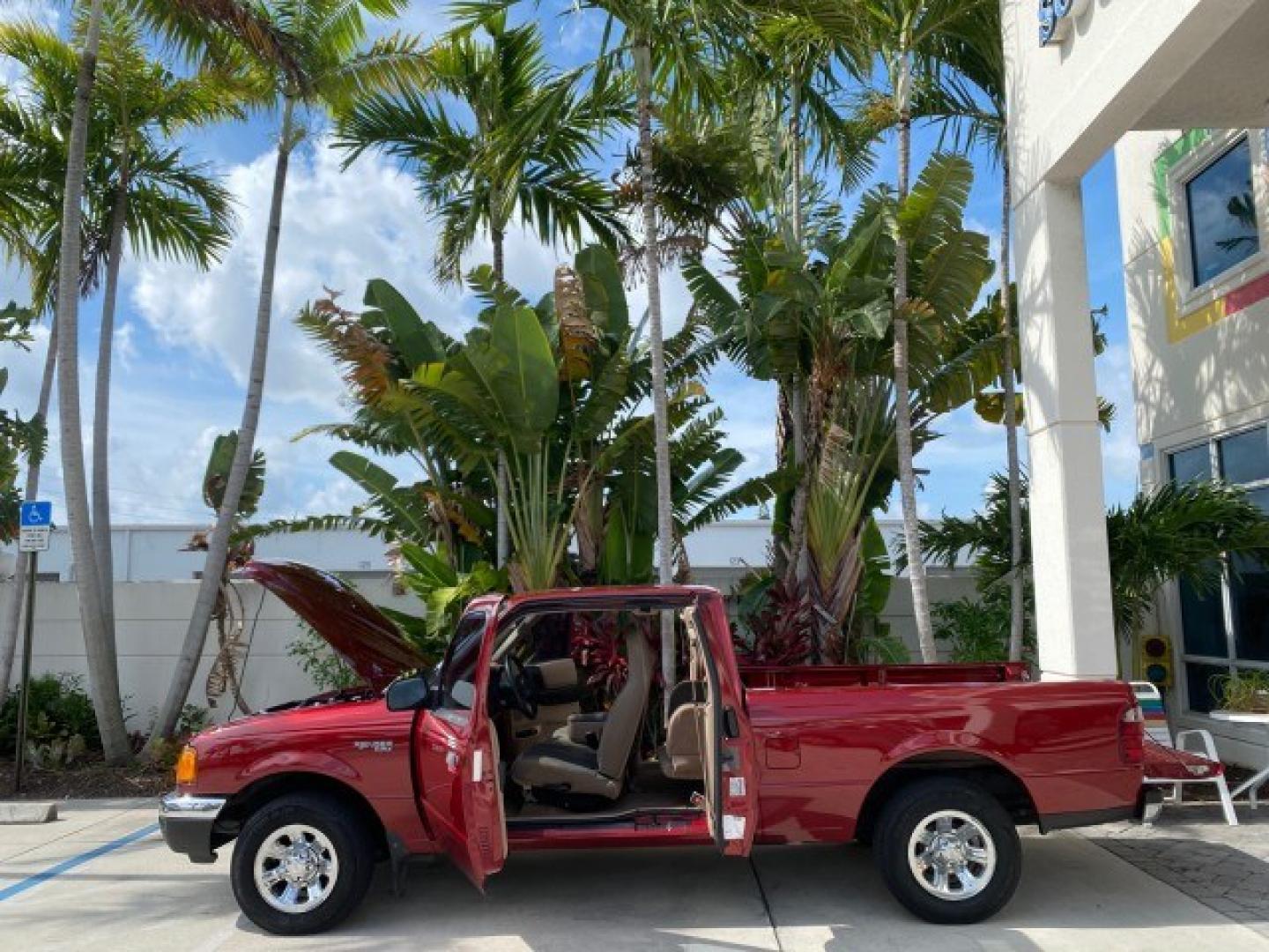 2002 Toreador Red Metallic /Med Prairie Tan Ford Ranger XLT LOW MILES 58,532 1 OWNER (1FTYR44V42P) with an 3.0L SEFI V6 Engine engine, Automatic transmission, located at 4701 North Dixie Hwy, Pompano Beach, FL, 33064, (954) 422-2889, 26.240938, -80.123474 - OUR WEBPAGE FLORIDACARS1.COM HAS OVER 100 PHOTOS AND FREE CARFAX LINK 2002 Ford Ranger XLT 1 OWNER 4 Door Extended Cab Pickup 3.0L V6 F Flex Fuel 22 MPG Rear Wheel Drive Features ABS Brakes Air Conditioning AM/FM Stereo Automatic Transmission CD Audio Cloth Seats Cruise Control Power Locks Power Mir- Photo#8