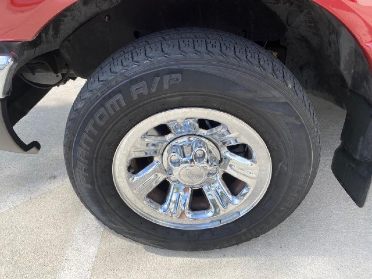 2002 Toreador Red Metallic /Med Prairie Tan Ford Ranger XLT LOW MILES 58,532 1 OWNER (1FTYR44V42P) with an 3.0L SEFI V6 Engine engine, Automatic transmission, located at 4701 North Dixie Hwy, Pompano Beach, FL, 33064, (954) 422-2889, 26.240938, -80.123474 - OUR WEBPAGE FLORIDACARS1.COM HAS OVER 100 PHOTOS AND FREE CARFAX LINK 2002 Ford Ranger XLT 1 OWNER 4 Door Extended Cab Pickup 3.0L V6 F Flex Fuel 22 MPG Rear Wheel Drive Features ABS Brakes Air Conditioning AM/FM Stereo Automatic Transmission CD Audio Cloth Seats Cruise Control Power Locks Power Mir- Photo#19