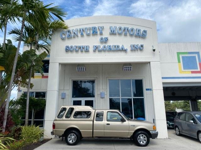 2002 Harvest Gold Metallic /Med Prairie Tan Ford Ranger XLT X CAB CAMPER TOP LOW MILES 49,062 (1FTYR44E22P) with an 4.0L SEFI SOHC V6 Engine engine, Automatic transmission, located at 4701 North Dixie Hwy, Pompano Beach, FL, 33064, (954) 422-2889, 26.240938, -80.123474 - OUR WEBPAGE FLORIDACARS1.COM HAS OVER 100 PHOTOS AND FREE CARFAX LINK 2002 Ford Ranger XLT Appearance 4 Door Extended Cab Pickup 4.0L V6 F SOHC Gasoline 23 MPG Rear Wheel Drive Features ABS Brakes Air Conditioning AM/FM Stereo Automatic Transmission Bed Liner Cassette Player CD Audio Cloth Seats Cru- Photo#0