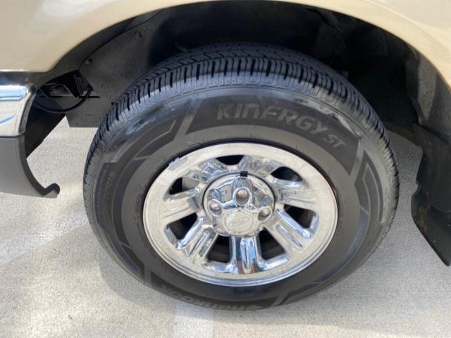 2002 Harvest Gold Metallic /Med Prairie Tan Ford Ranger XLT X CAB CAMPER TOP LOW MILES 49,062 (1FTYR44E22P) with an 4.0L SEFI SOHC V6 Engine engine, Automatic transmission, located at 4701 North Dixie Hwy, Pompano Beach, FL, 33064, (954) 422-2889, 26.240938, -80.123474 - OUR WEBPAGE FLORIDACARS1.COM HAS OVER 100 PHOTOS AND FREE CARFAX LINK 2002 Ford Ranger XLT Appearance 4 Door Extended Cab Pickup 4.0L V6 F SOHC Gasoline 23 MPG Rear Wheel Drive Features ABS Brakes Air Conditioning AM/FM Stereo Automatic Transmission Bed Liner Cassette Player CD Audio Cloth Seats Cru- Photo#19